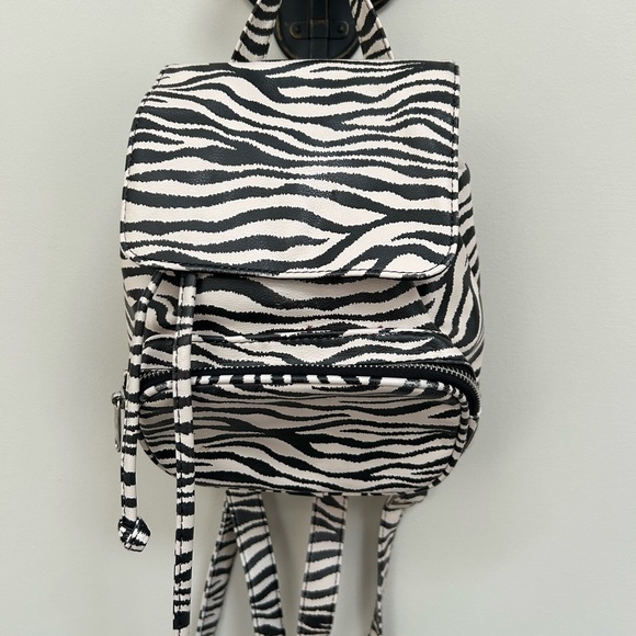 Wild Fable Small Backpack - Picture 1 of 8